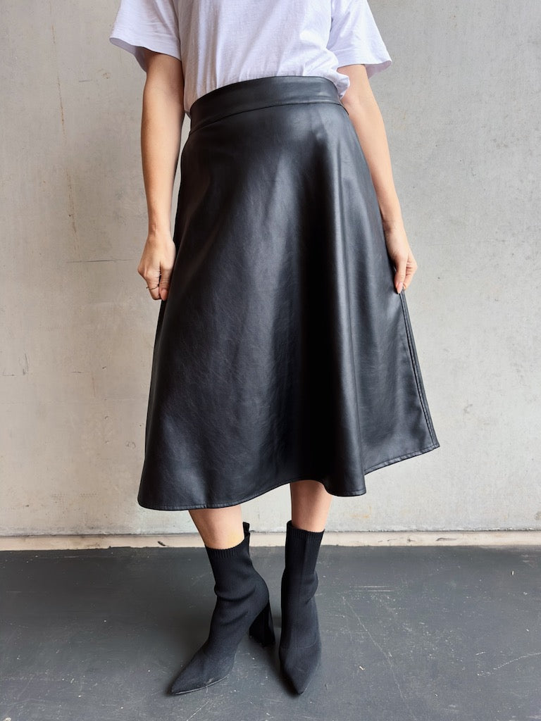 Vegan Leather Skirt- Black