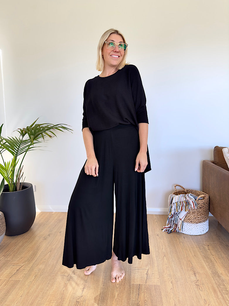 Comfy Culottes - Black Jersey