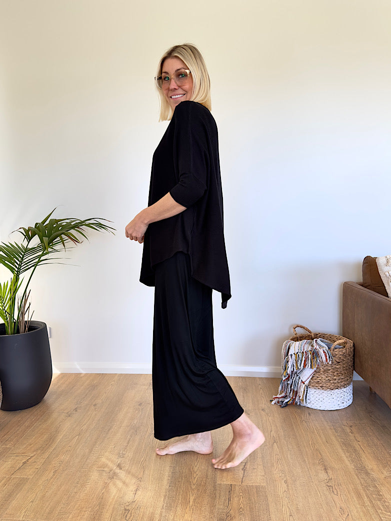 Comfy Culottes - Black Jersey