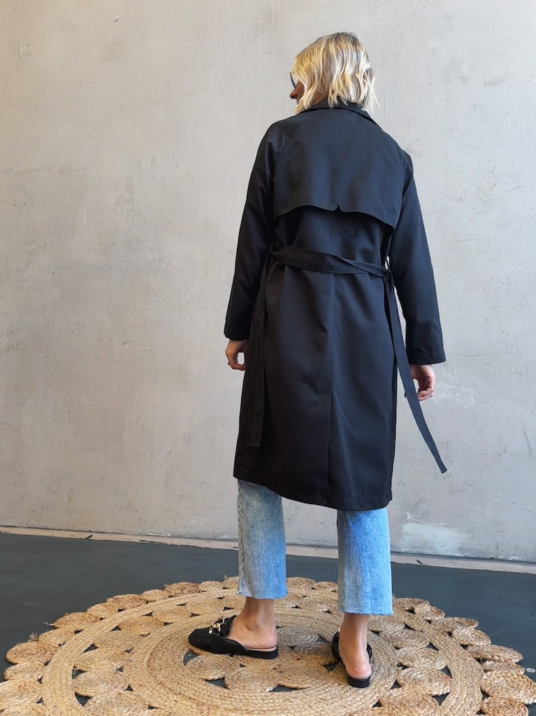 Mila Trench - Black